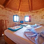 Cavo Marathia 4*