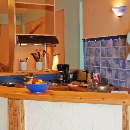 Hotel apartamentowy Cavo Marathia 4*