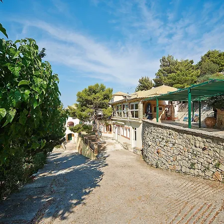 Cavo Marathia Апарт-отель Маратьяс