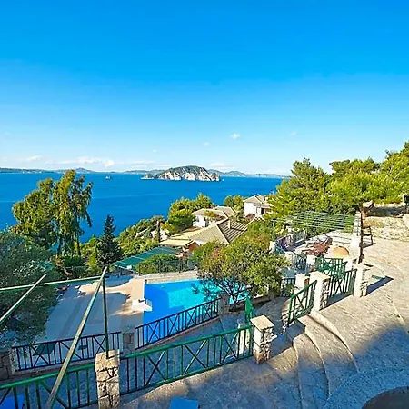 Apart-hotel Cavo Marathia