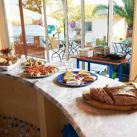 Cavo Marathia Апарт-отель 4*
