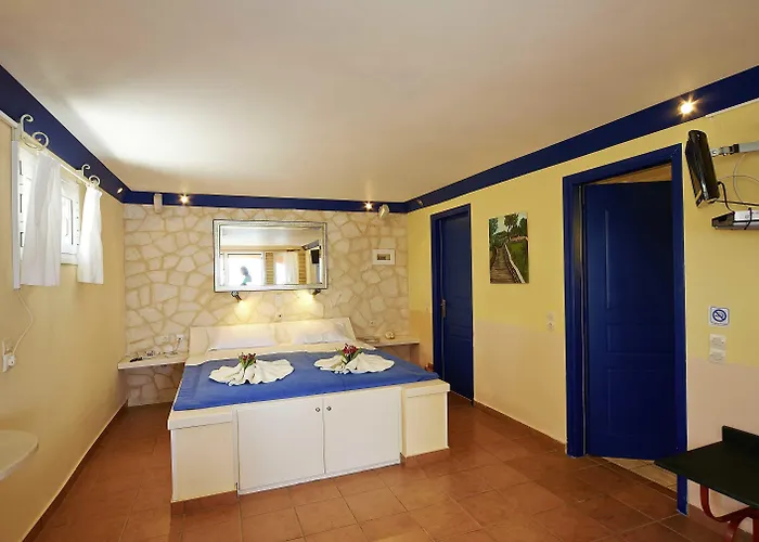 Hotel de apartamente Cavo Marathia