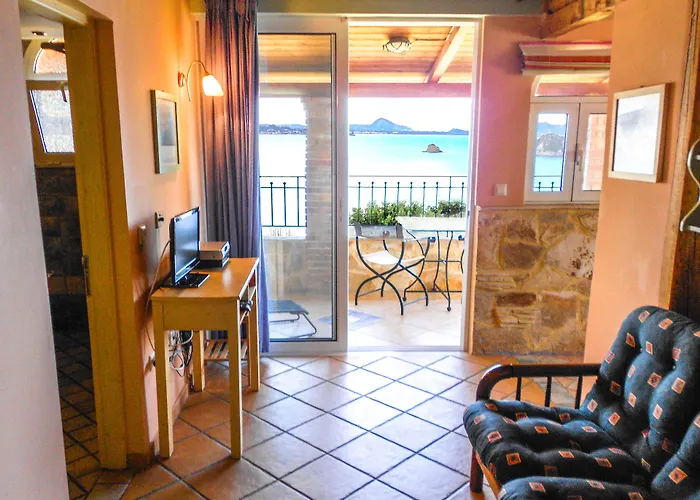 Hotel de apartamente Cavo Marathia 4*