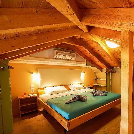 Cavo Marathia Aparthotel