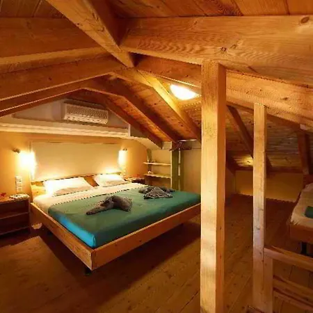 מלון דירות Cavo Marathia