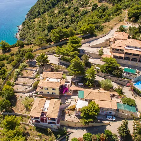 Apartmanhotel Cavo Marathia 4*