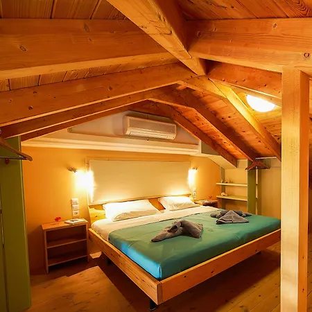 Aparthotel Cavo Marathia 4*