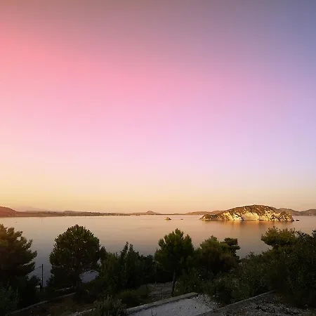 Cavo Marathia מלון דירות 4*