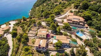 Aparthotel Cavo Marathia 4*