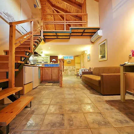 Cavo Marathia 4*