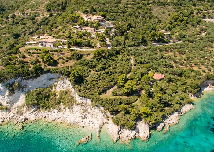 Apartmanhotel Cavo Marathia 4*